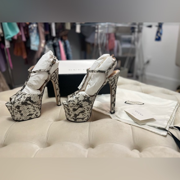 Gucci Rock Python Moluro Radiata Print Sandal Pumps - Picture 7 of 16